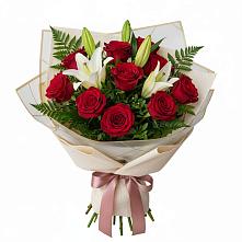 Букет цветов из:  Лилии и Розы в Уке