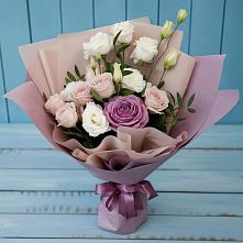 Букет цветов из:  Розы и Лизиантусы в Уке