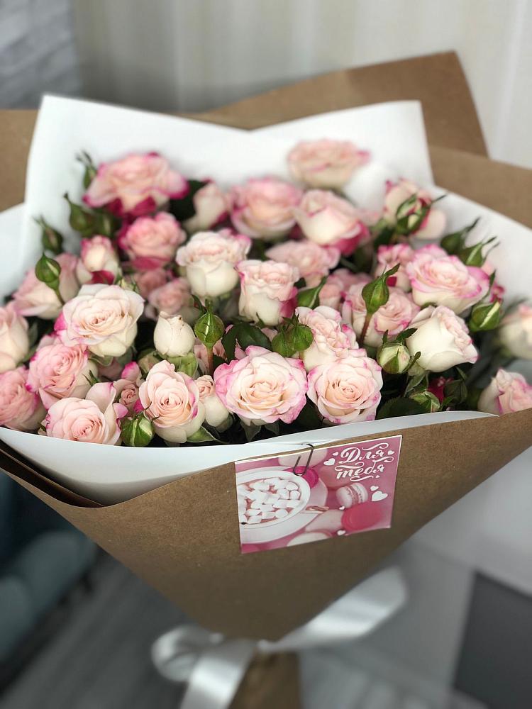 Букет цветов из: Розы в Уке