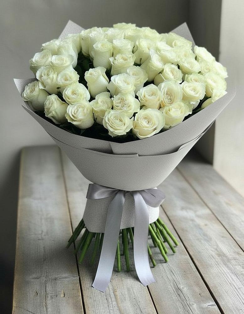 Букет 35 Белых роз в Уке