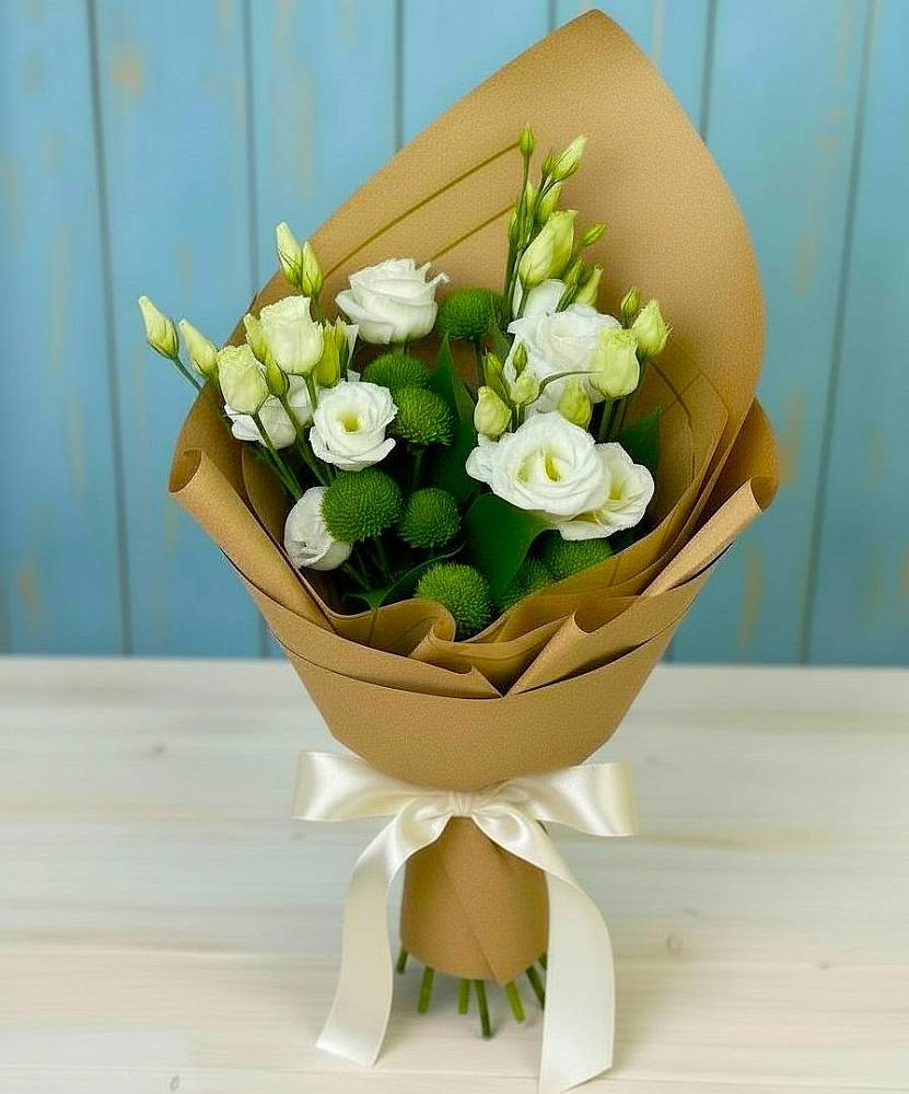 Букет цветов из: Хризантемы и Лизиантусы в Уке