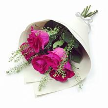 Букет цветов из:  Розы в Уке