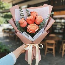 Букет цветов из:  Розы в Уке
