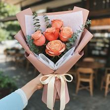 Букет цветов из:  Розы в Уке