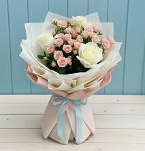 Букет цветов из:  Розы #REPLACE_PRED# Уке