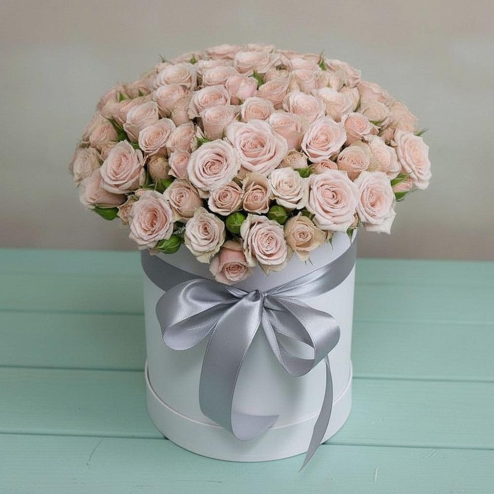 Цветочная композиция из Розы в шляпной коробке в Уке